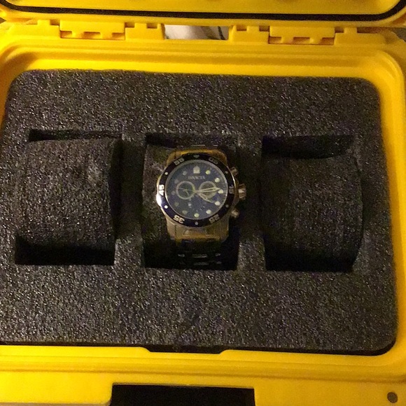 INVICTA WATCH - Picture 6 of 8